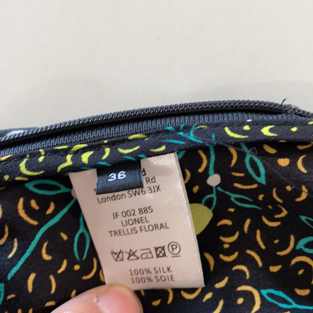 JOSEPH Black Lionel-trellis Floral Top - Picture 8 of 8